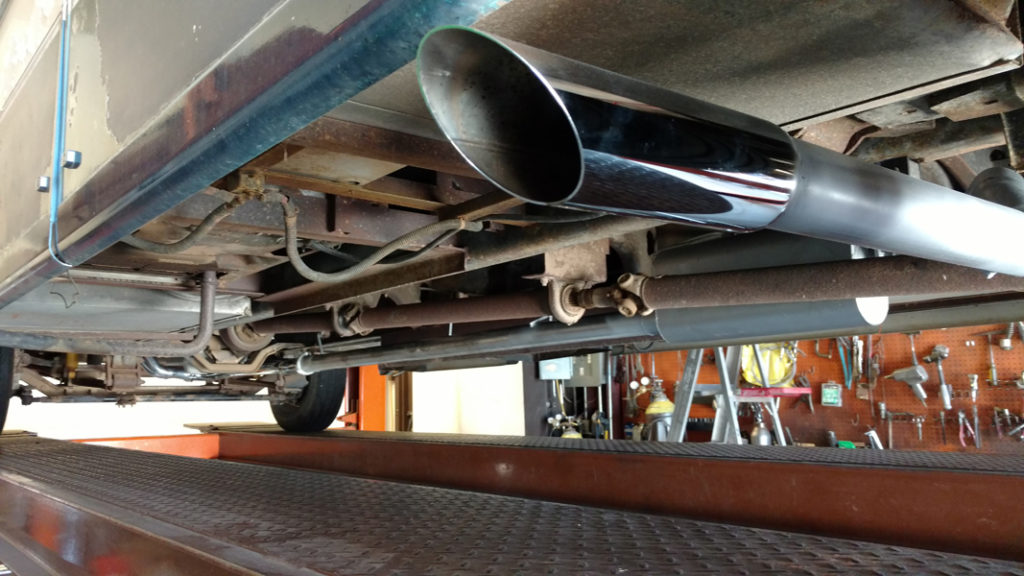 Howard's Muffler and Hitch Muffler Shop in Victorville California