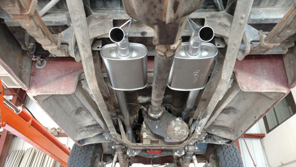 Howard's Muffler and Hitch Muffler Shop in Victorville California